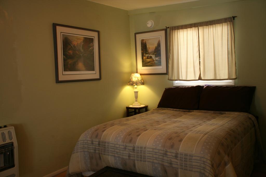 Spirit Tree Inn B&B Patagonia エクステリア 写真