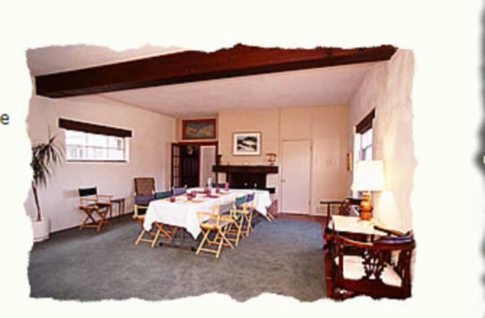 Spirit Tree Inn B&B Patagonia エクステリア 写真